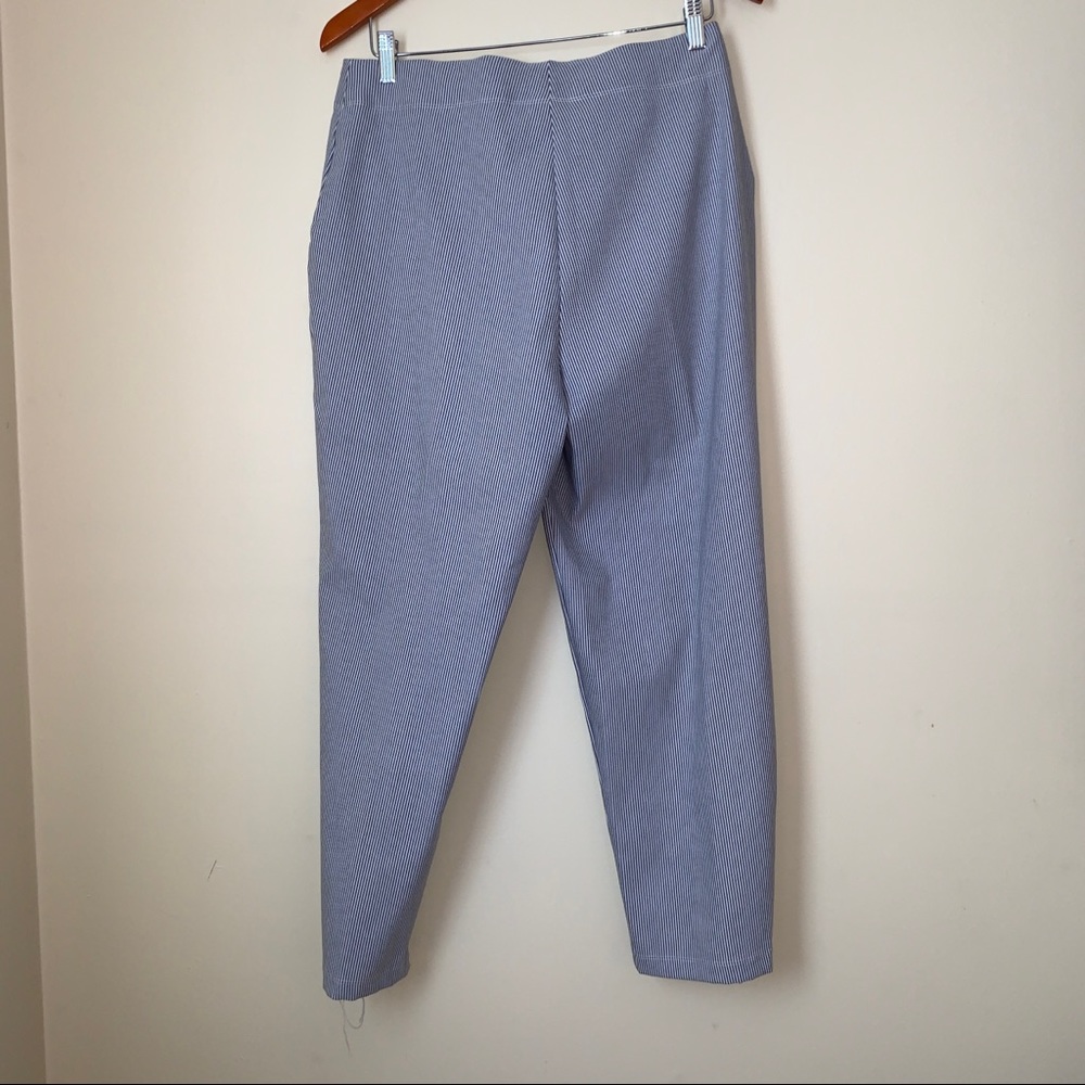 Max studio comfort stretch,  pull on BLUE White pin stripe  pants Size Large